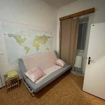 Apartament Near Main Railway And Bus Station