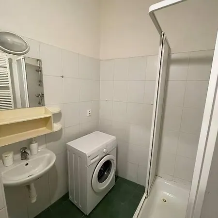 Near Main Railway And Bus Station Apartmán Brno